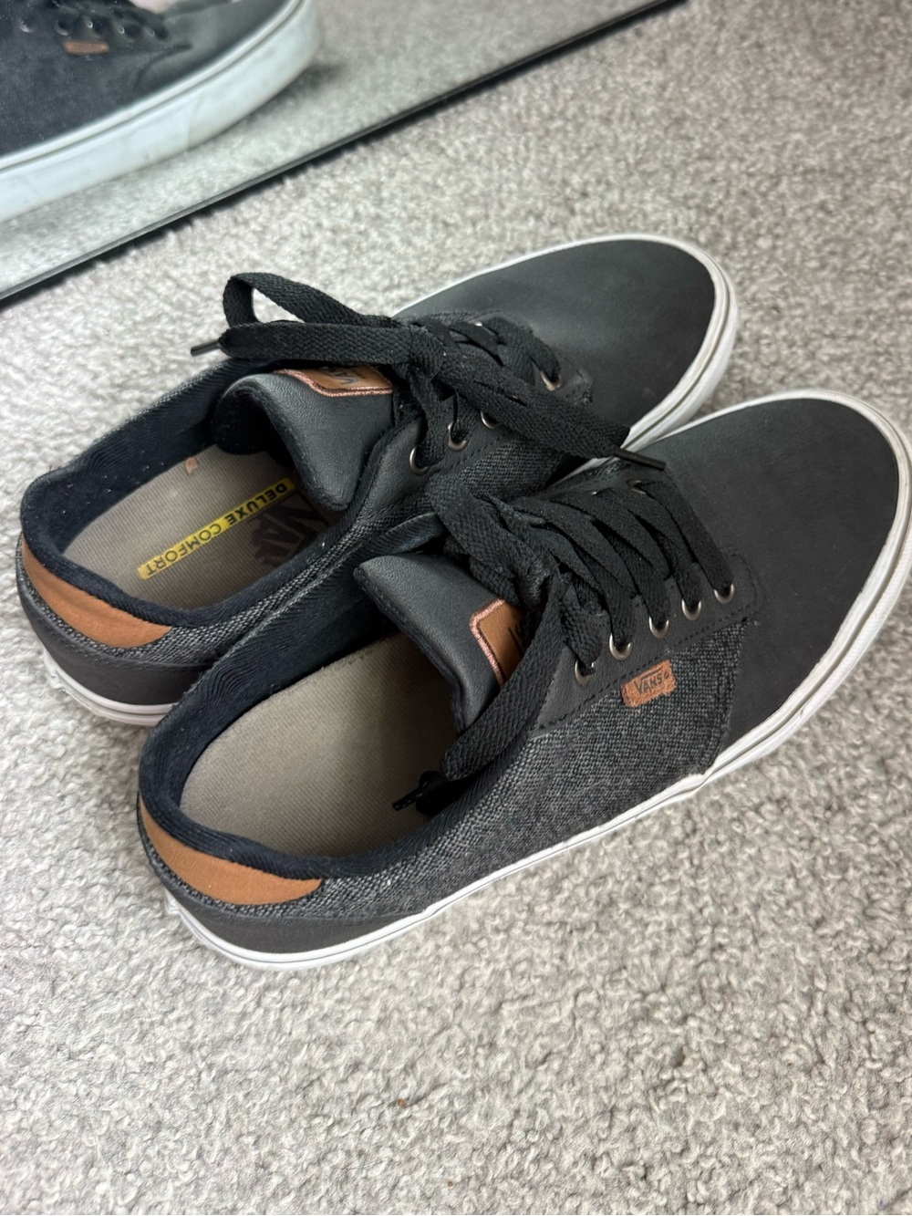 Vans Mens Atwood Deluxe Grey Sneakers